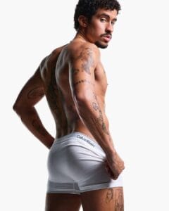 Bad Bunny y su alianza con Calvin Klein: El ícono del momento