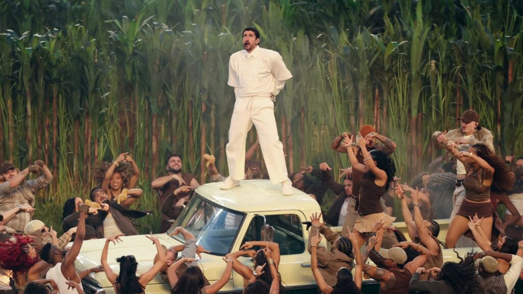 Bad Bunny lleva la cultura latina al escenario más visto del mundo en el Super Bowl 2026