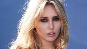 ¿Cuándo se estrena el nuevo disco de Miley Cyrus?